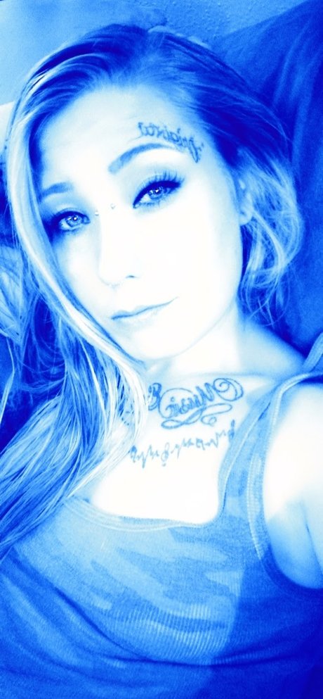 Tommi high quality model photos