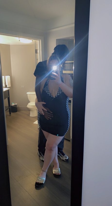 11 inch monster model nude images