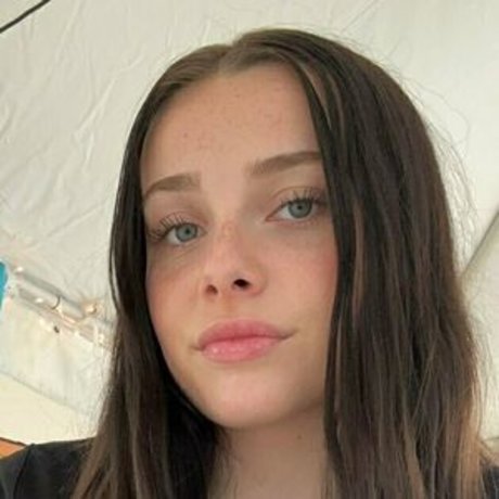 itsclaraleighh pretty model pictures