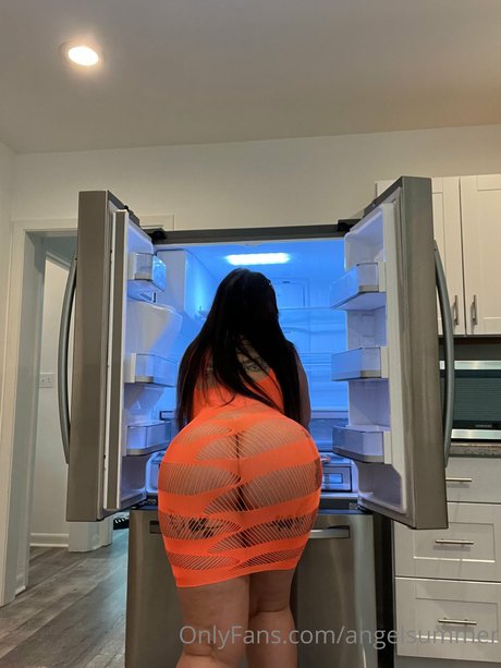 Goth Angel Summer_ pornstar erotic pics