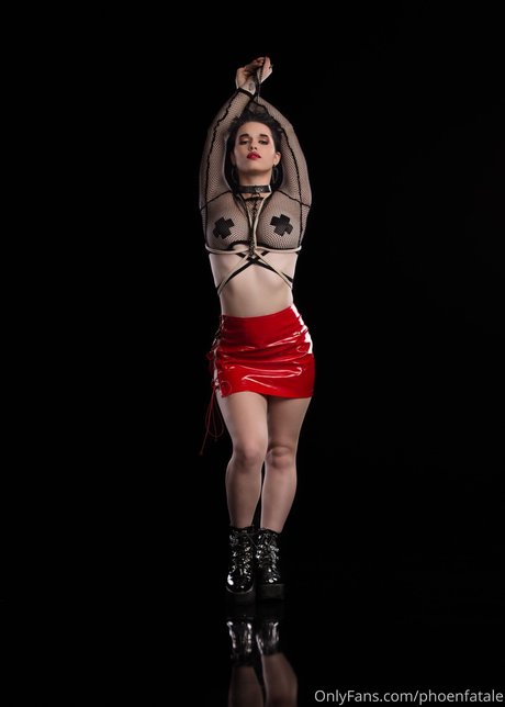 Phoenfatale porn model images