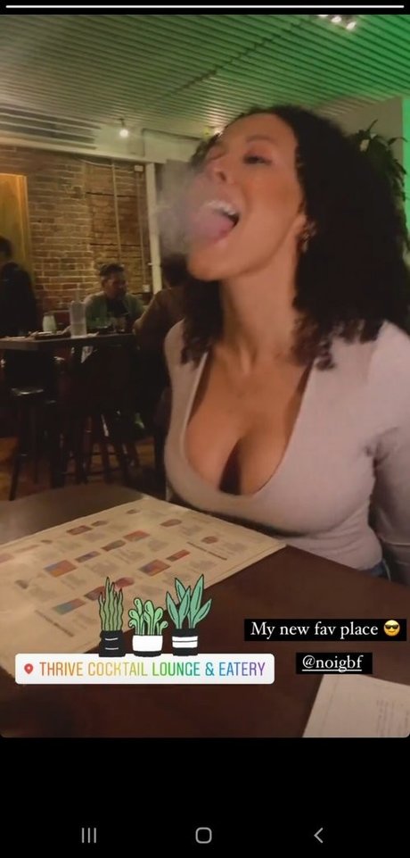 Danielle Dallaire free star pic