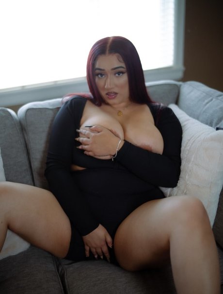 Rakhi Gill star sexy photo