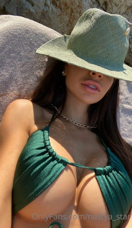 Nastya Star perfect actress pic