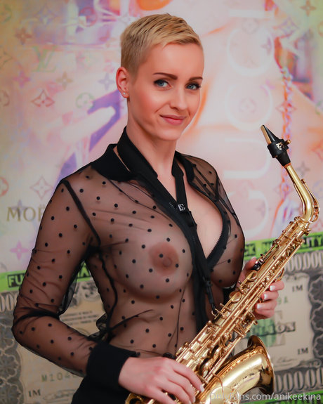 Anike Ekina pornographic actress gallery