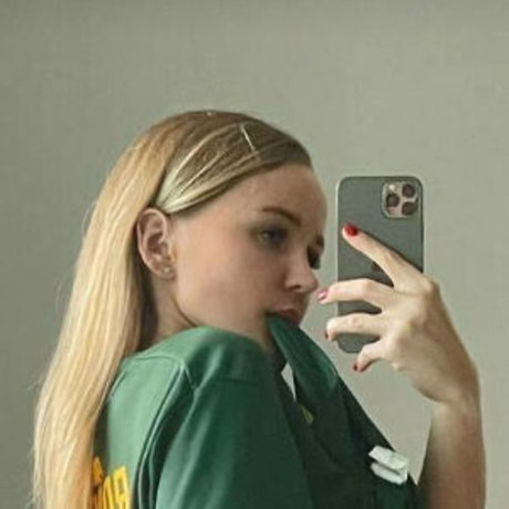 Victoria Broshkina exclusive star pic