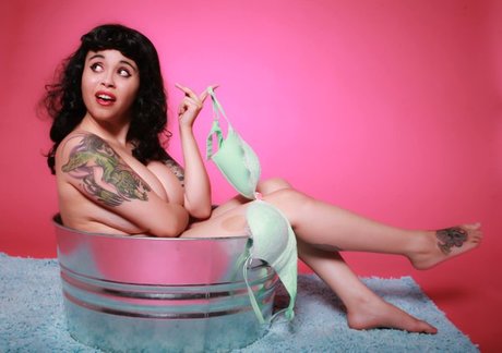 Envy Us star high quality photos