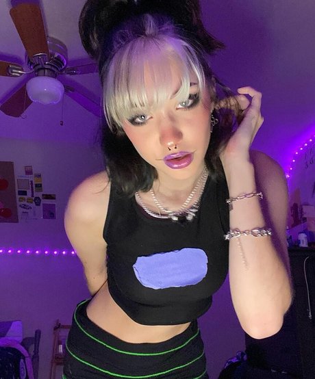 charley model beautiful archive