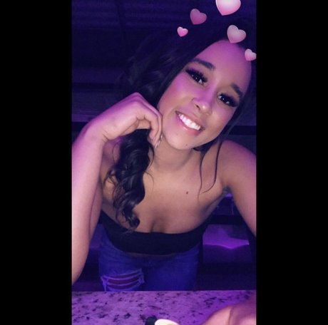 Russia jones star pretty photos