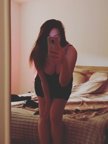 Rogue White sexy actress gallery