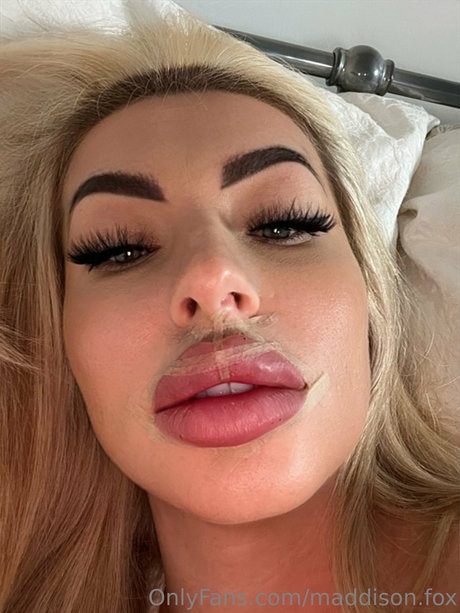 Maddison Fox model naked pics