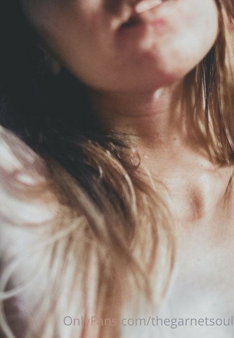 thegarnetsoul model beautiful images