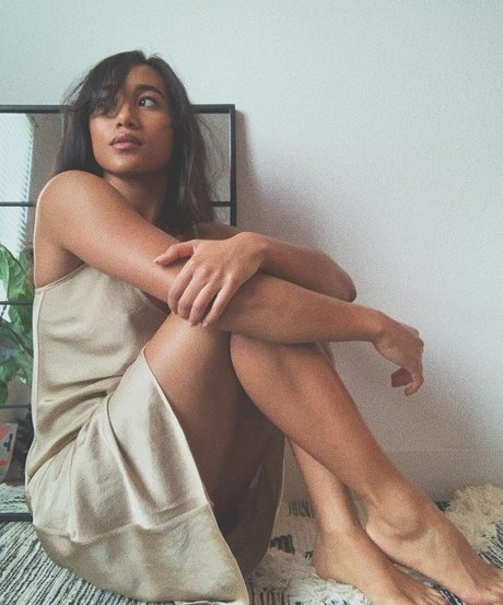 Sydney Park adult model photo