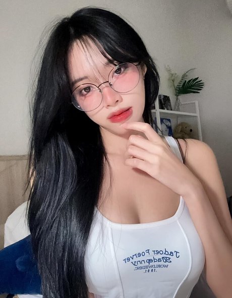 mirachi s top pornstar pictures