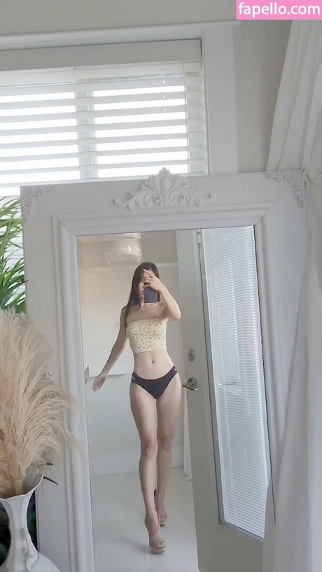 msdongan model porn photos