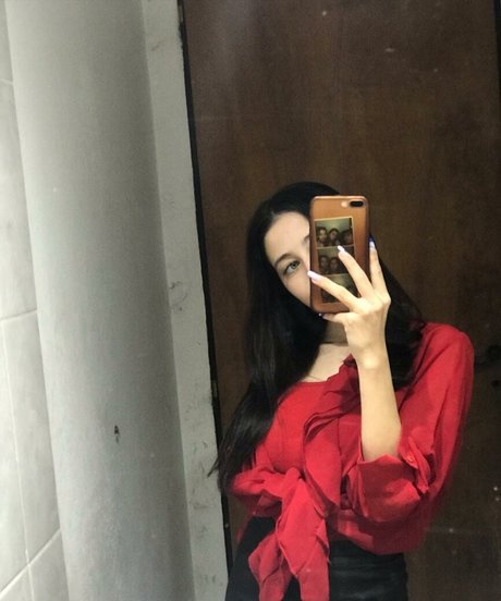 Milagros Seghi star sexy picture