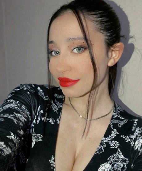 Milagros Seghi model nice image