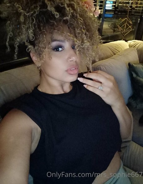 busty lingerie onlyfans free porn image