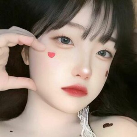 byzeko02 naked model gallery