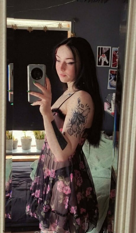 shakyxx pornstar nude galleries