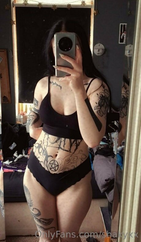 shakyxx star gallery