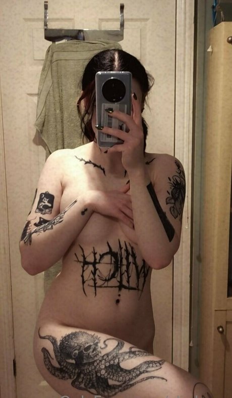 shakyxx art model pictures