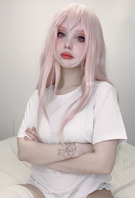 Araivun star erotic gallery