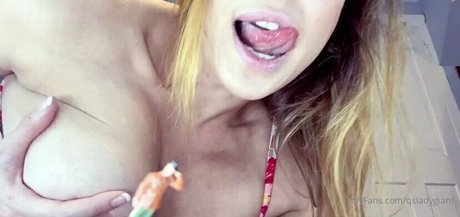 qsladygiant nice pornstar picture