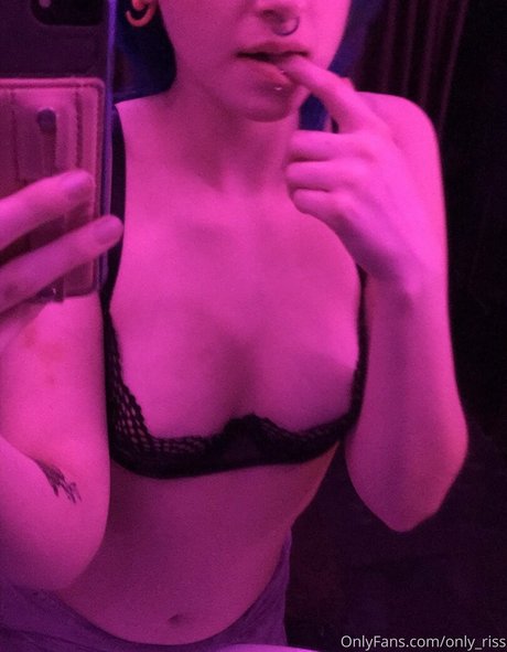 rissa ruin star high quality picture