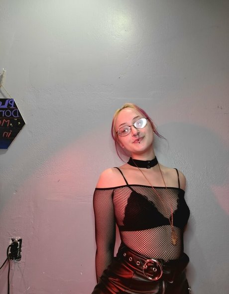 rissa ruin star high quality image