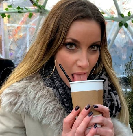 Jen Smith hot star pic