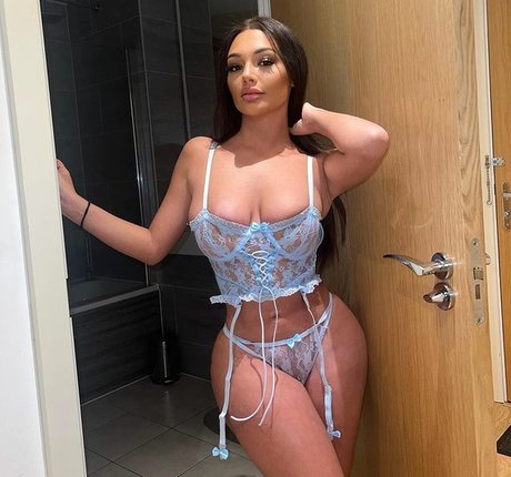 Angelsummmers nice model images