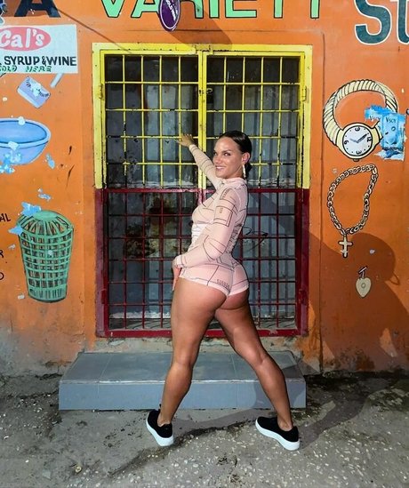 Teetwerk pornstar art photos