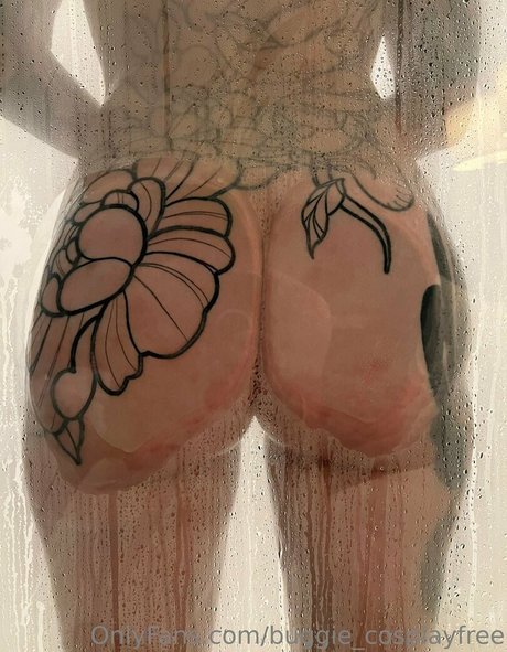 buggie cosplayfree nudes model pics