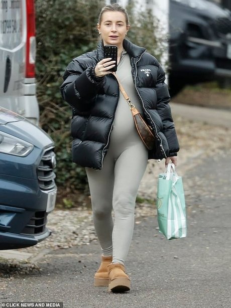 Dani Dyer adult actress pic