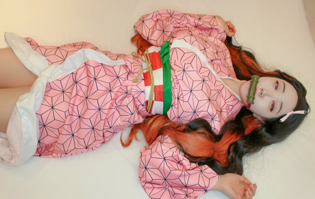 do it do yeon model top image