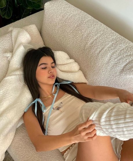 saraecheagaray free model image