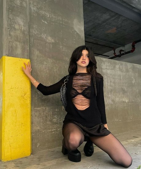 saraecheagaray sex actress gallery