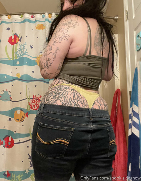 spookisideshow model pornographic images