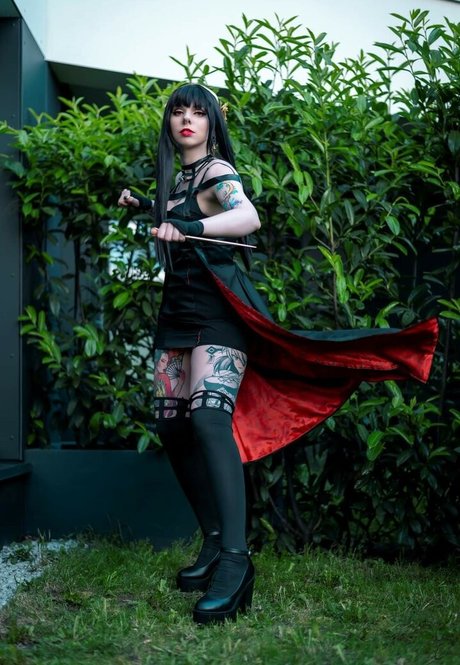 queen nevia star art picture