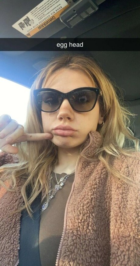 Baileyspinn hot star photo