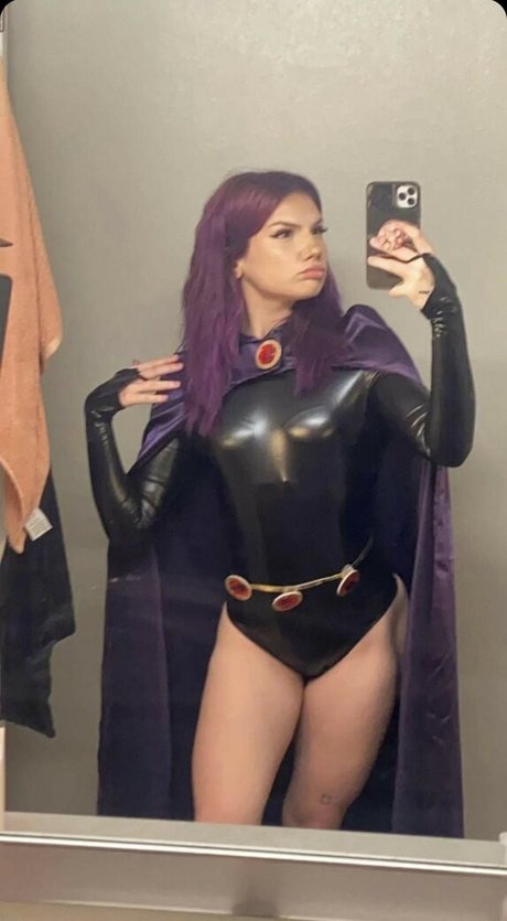 Baileyspinn nude actress pictures