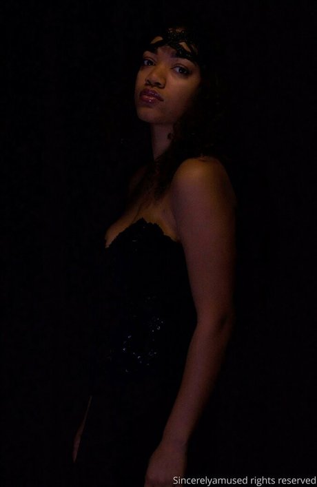 sincerelyamused nude actress photos