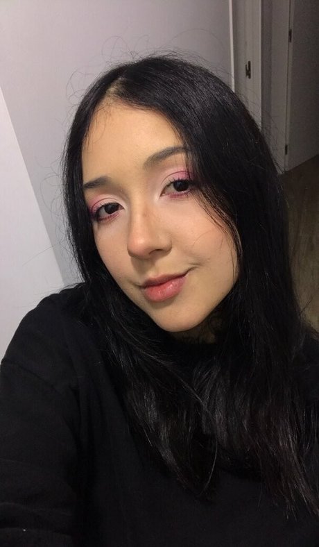 Valeria Valois nice model pic