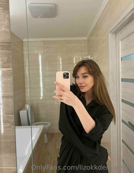 Sweet Lisa nice actress photos