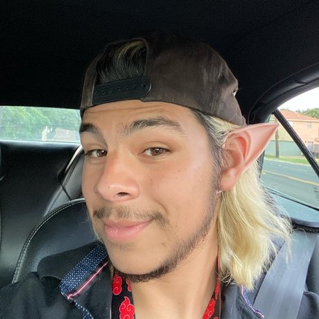 Moltres xxx pornstar free images