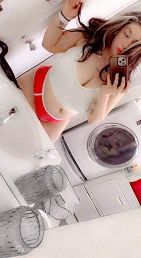 u220341892 star best photo