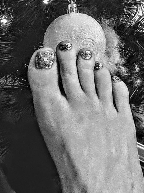 Goddess of Toes porn model picture