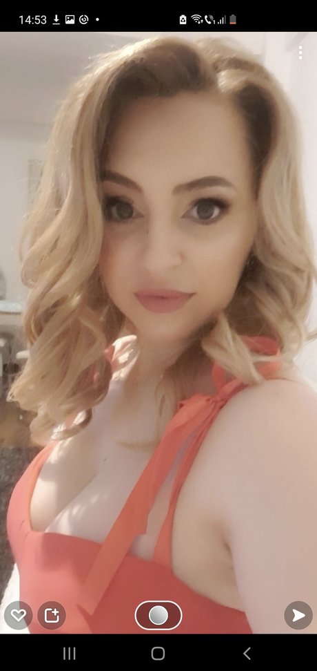 Alina Elena hot pornstar galleries