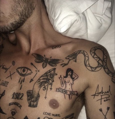 N Fenix beautiful pornstar pictures